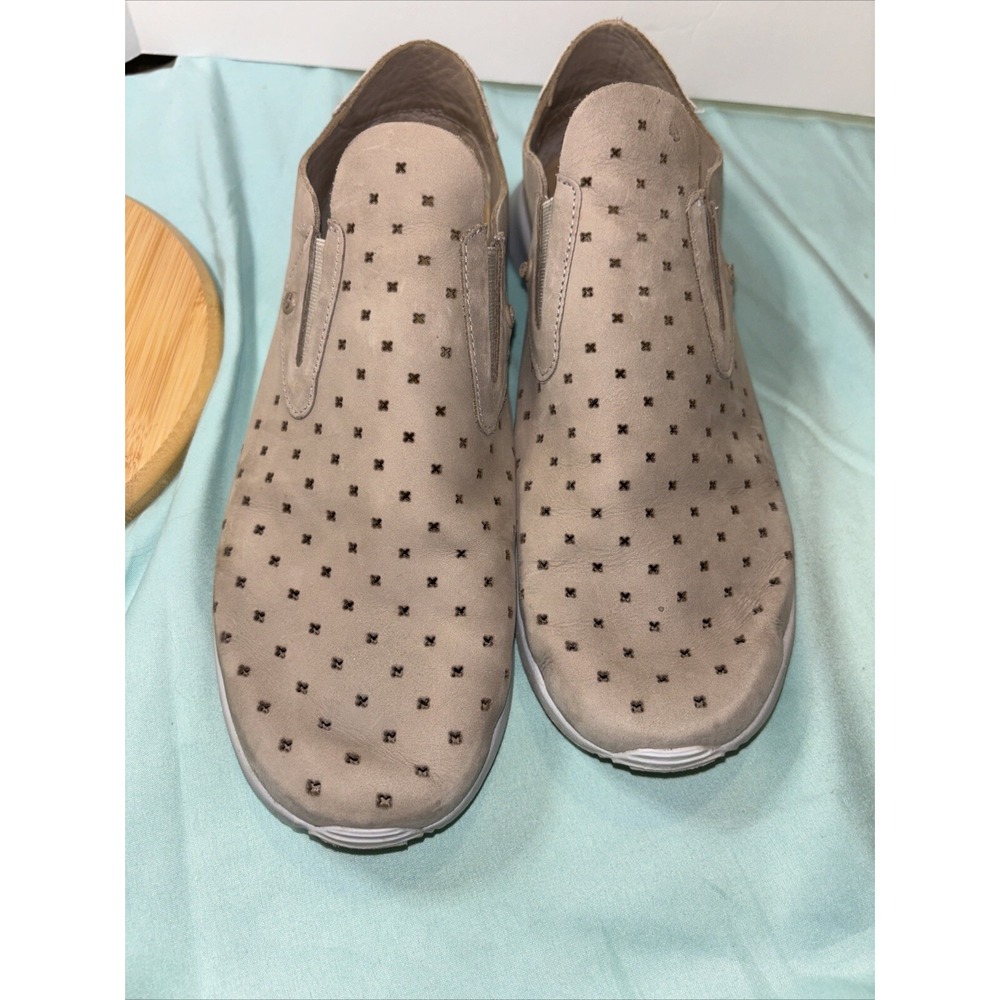 Nurture Suede Stretch Comfort Shoes Women's Sz 8.5 M, Made In Brazil Super Soft